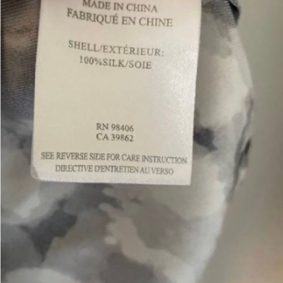 THEORY  100% Silk Long Sleeve Blouse. Size: Small - Picture 5 of 6